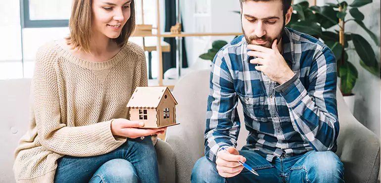 Why Homeowners Trust Norfolk Home Buyers to Sell House With Liens in Norfolk